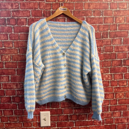 Unbranded Knit Button Up Sweater Stripped Blue/White