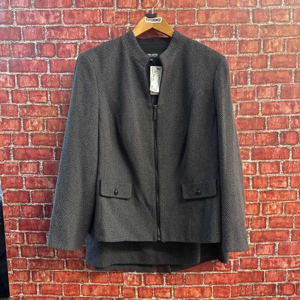 John Meyer Skirt Suit Knit Grey Size 18W