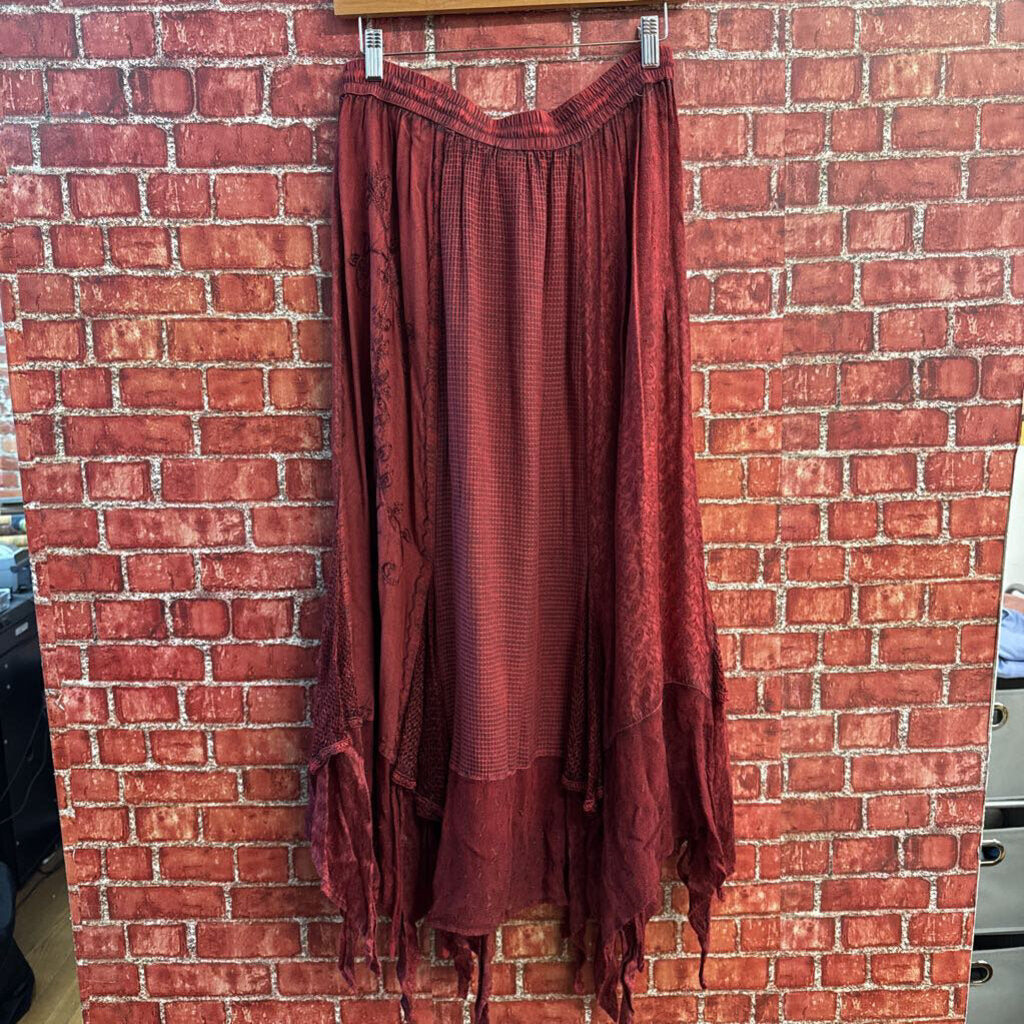 Belma Maxi Skirt Floral Embroidered Burgundy OS