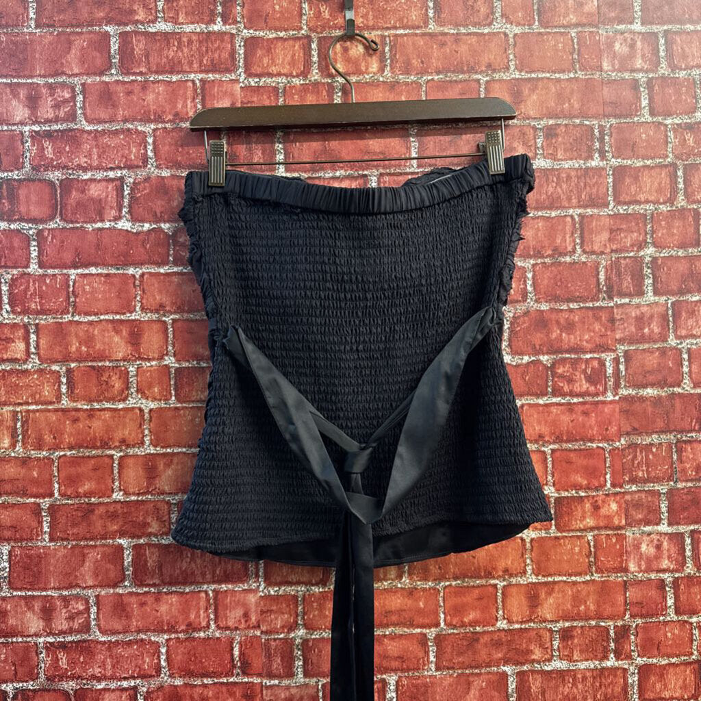 Bebe Halter Top Silk Texture/Tiered Black Size M
