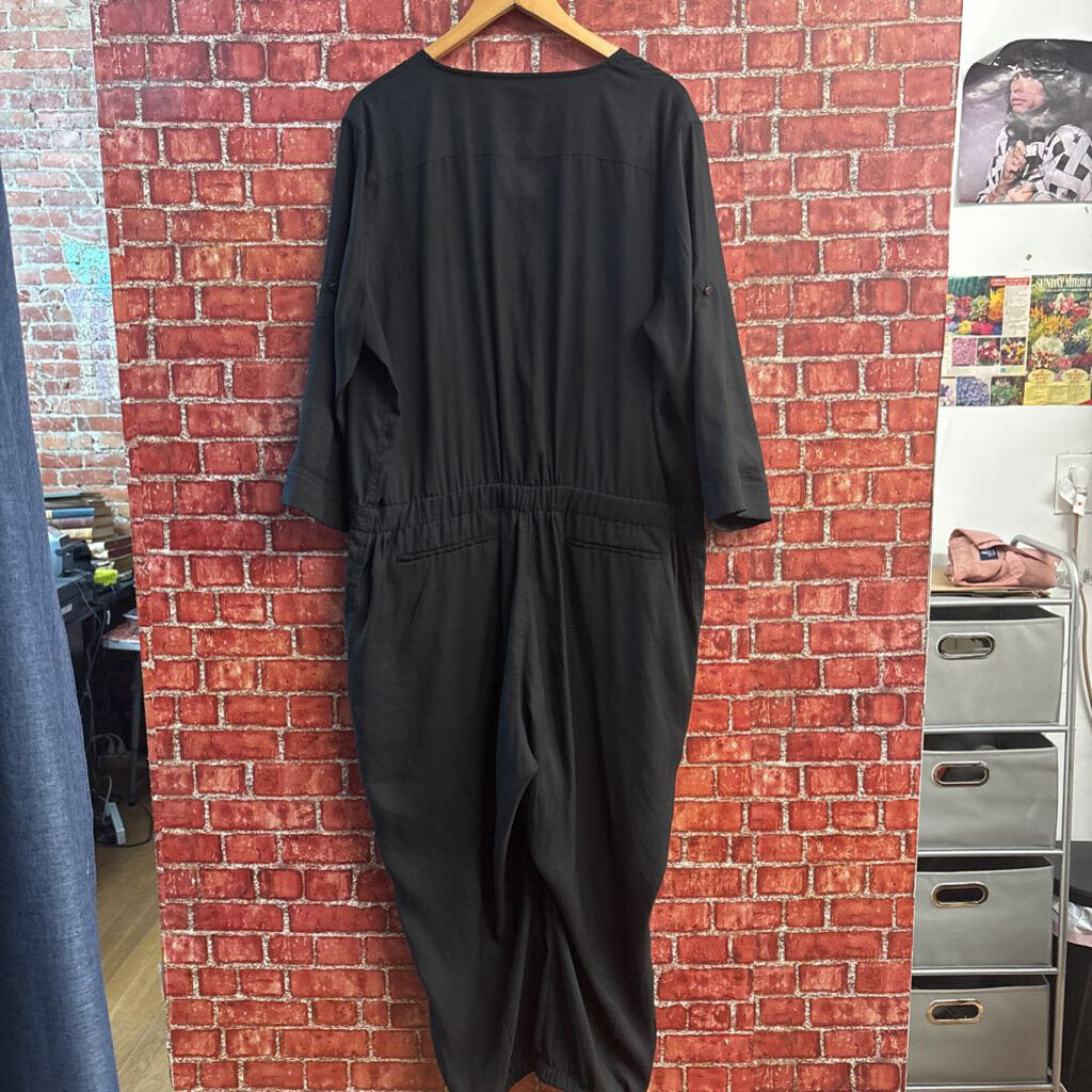 DKNY Jumpsuit Front Zip Black Ladies Size XL