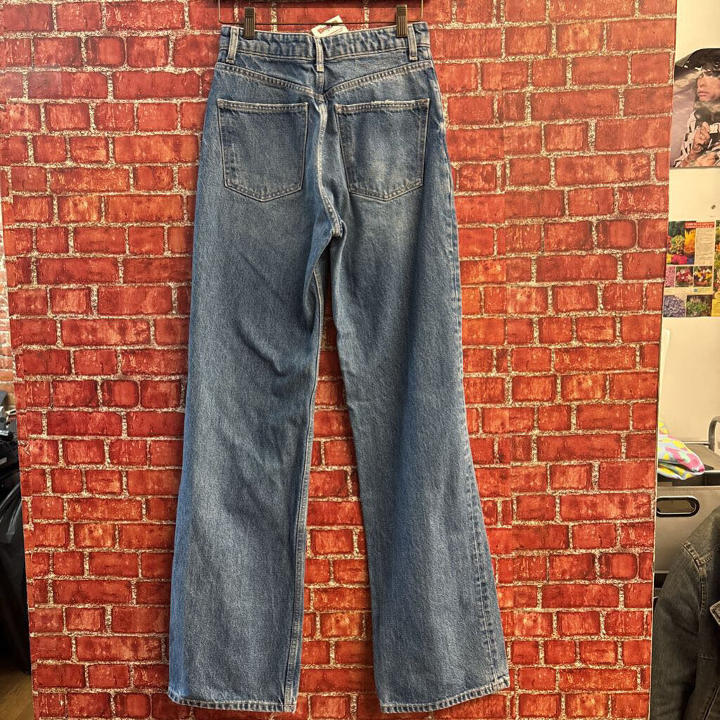 Zara Straight Cut Jean Light Wash Ladies Size 4