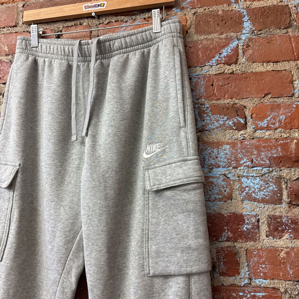 Nike Joggers Cargo Heather Grey Men’s Size M