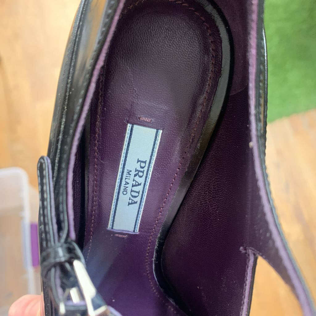Prada Rubber Dipped Platform Mary Jane Pumps Black/Grey Size 7L *WITH BOX*