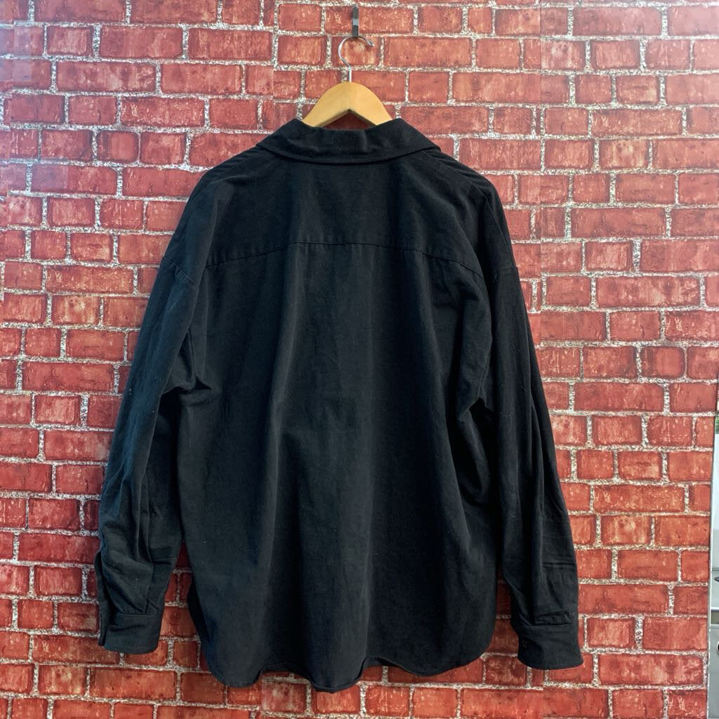 Carb Solid Black Button Up Shirt Men’s Size L