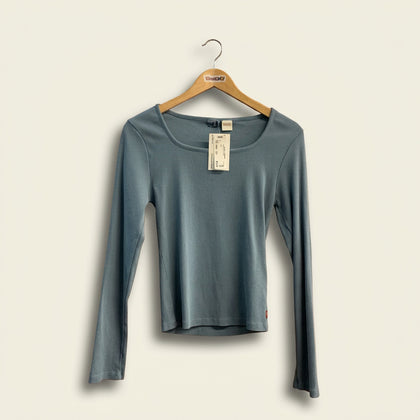 Levis Long Sleeve T Light Blue Ladies Size M