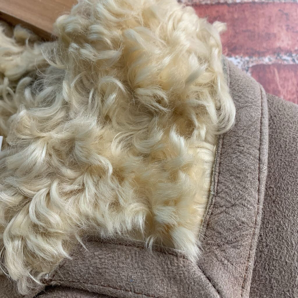 Diversity Repair Lab x Vintage Shearling Coat Curly Hair Sheep Lining Brown/Beige AS-IS Ladies Size M