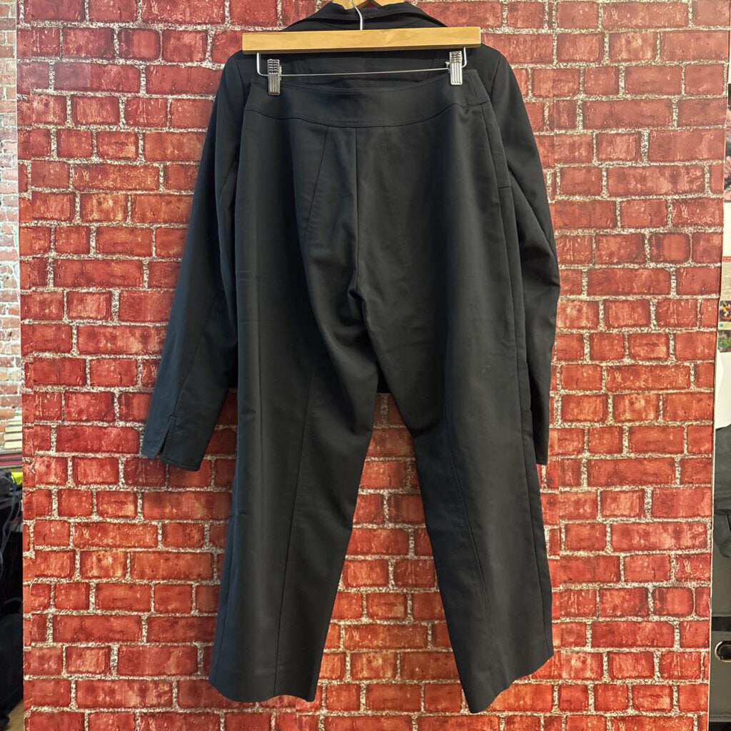 Juliana Collezione Pant and Blazer Set Black Size 4