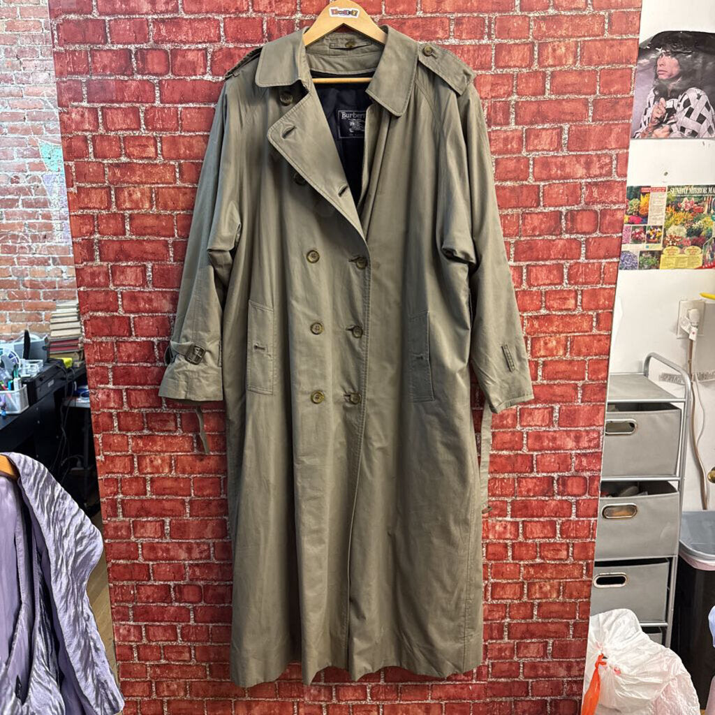 Burberrys London Double-Breasted Trench Coat Green