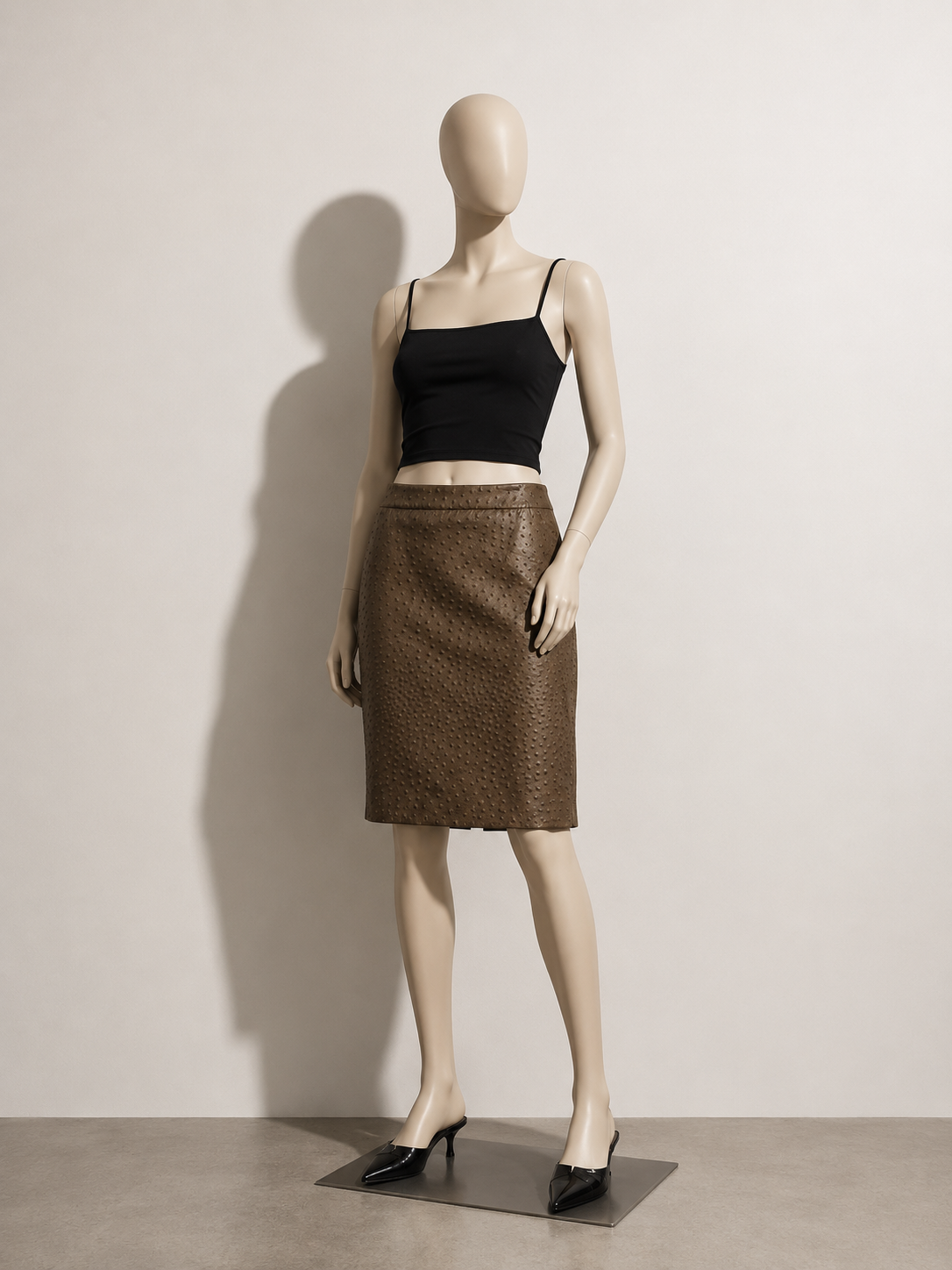 MaxMara Textured Midi Skirt Zipper Close Brown Ladies Size 6